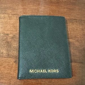 Michael kors passport wallet